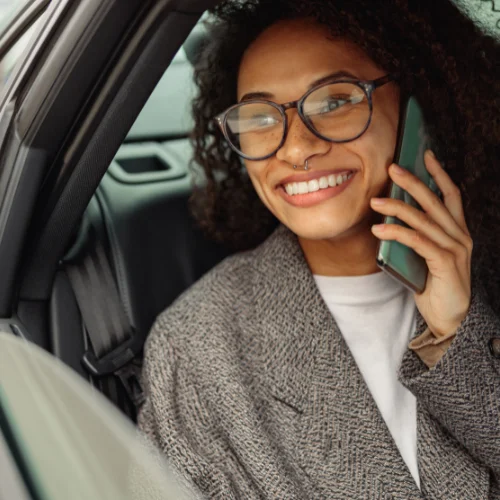 passagere reservant un taxi vaucluse